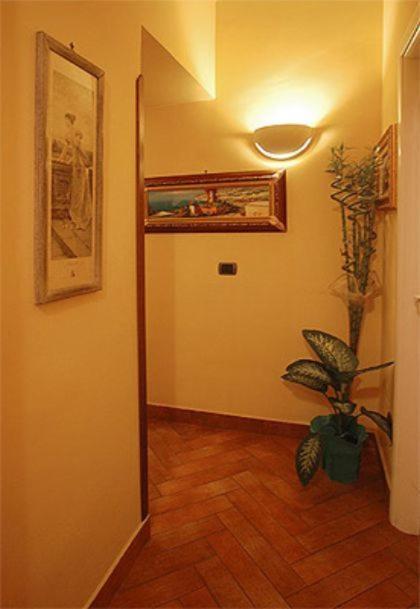 B&B Conte Cavour Nápoles Exterior foto