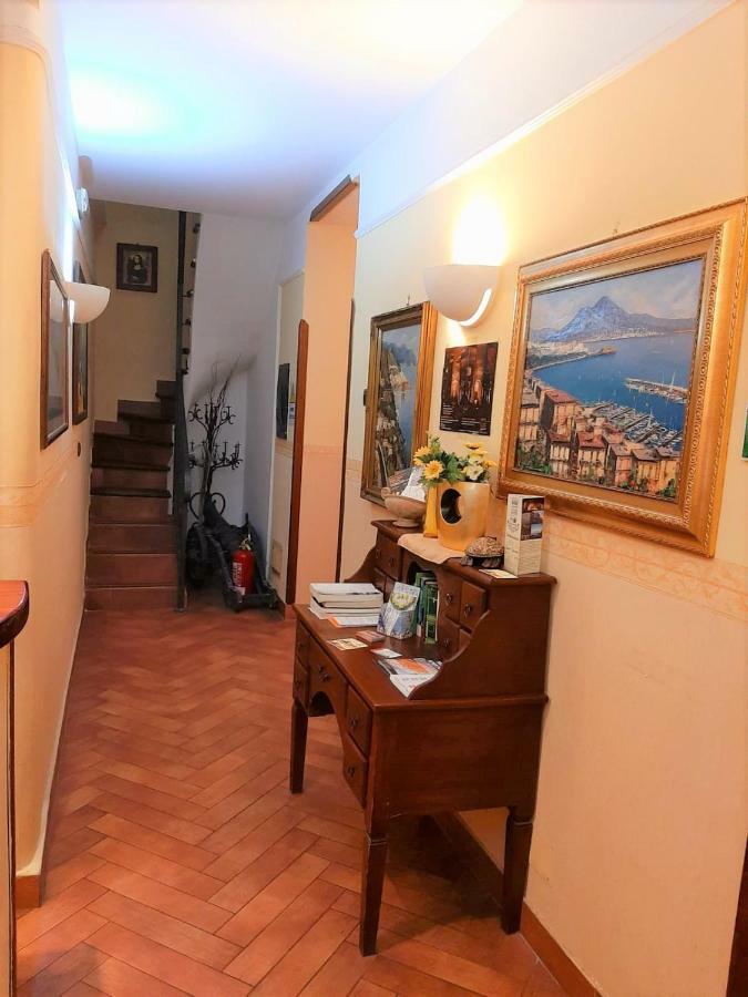 B&B Conte Cavour Nápoles Exterior foto